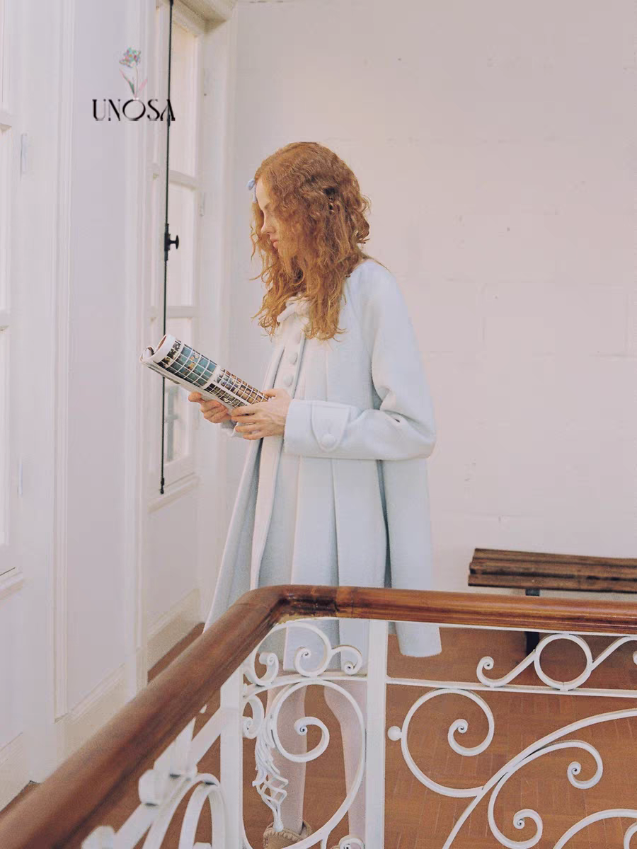 UNOSA. Original Design Bow A-Line Pleated Coat