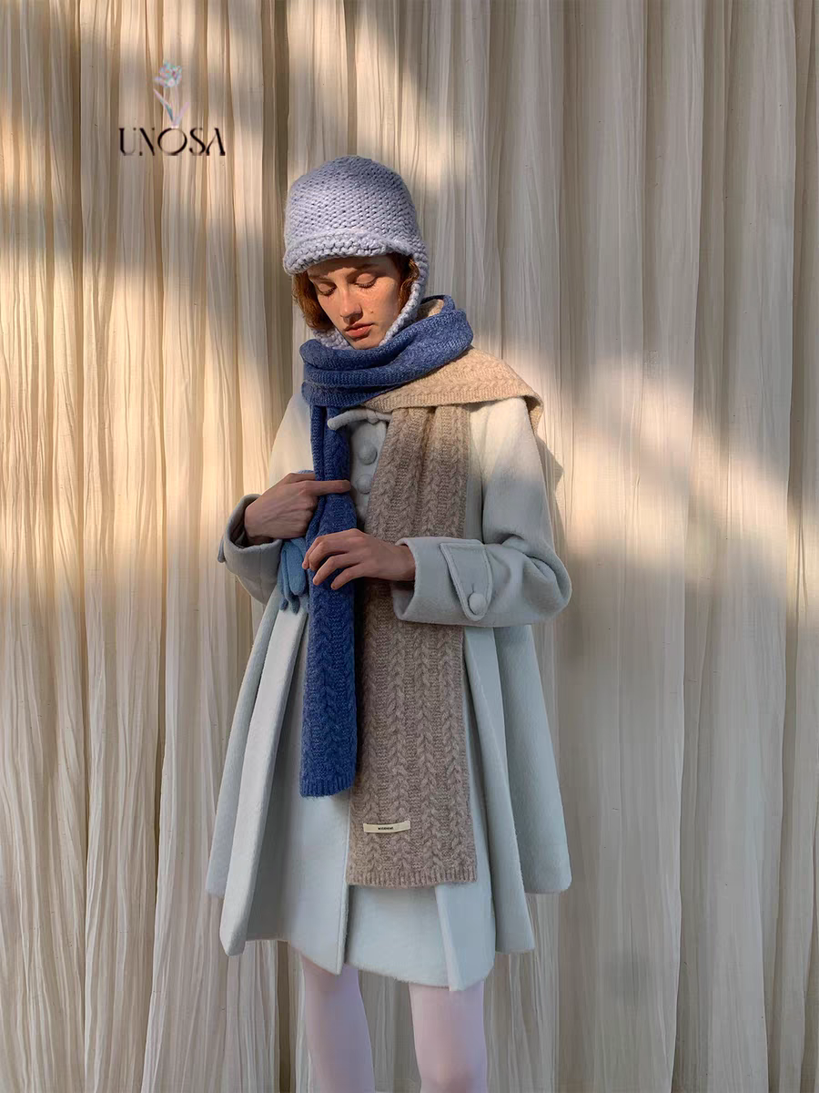 UNOSA. Original Design Bow A-Line Pleated Coat