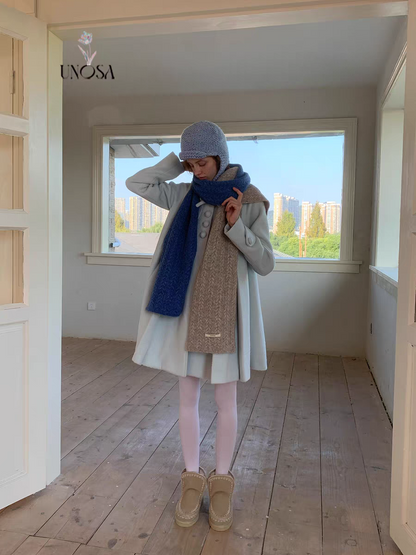 UNOSA. Original Design Bow A-Line Pleated Coat