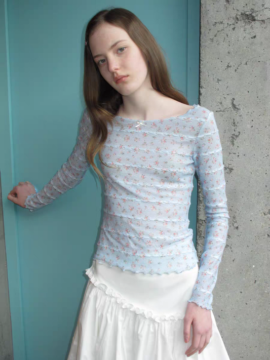 SOOMIE. Original Design Floral Stretch Knit Long Sleeve Top