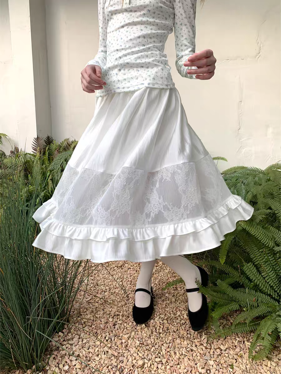 SOOMIE. Original Design White Lace Patchwork Puff Skirt