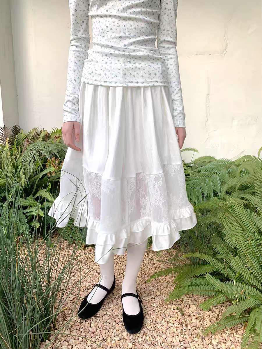 SOOMIE. Original Design White Lace Patchwork Puff Skirt