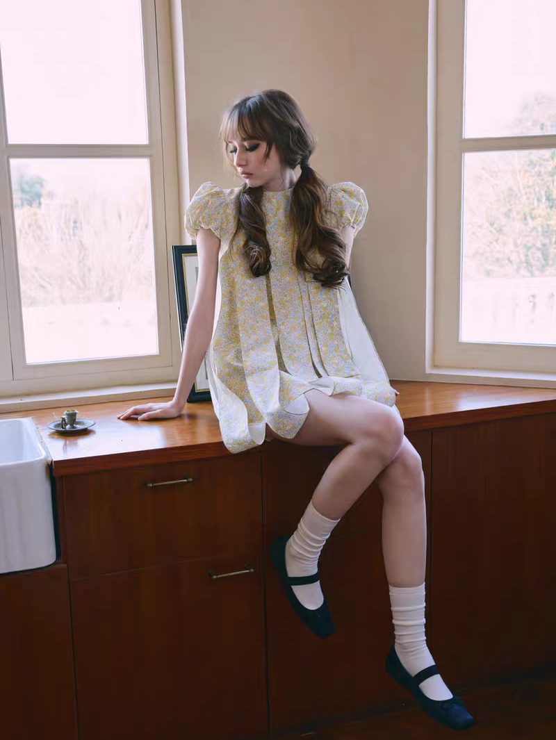 PER PEARL. Original Design Embroider Puff Sleeve Dress with Ribbon Details