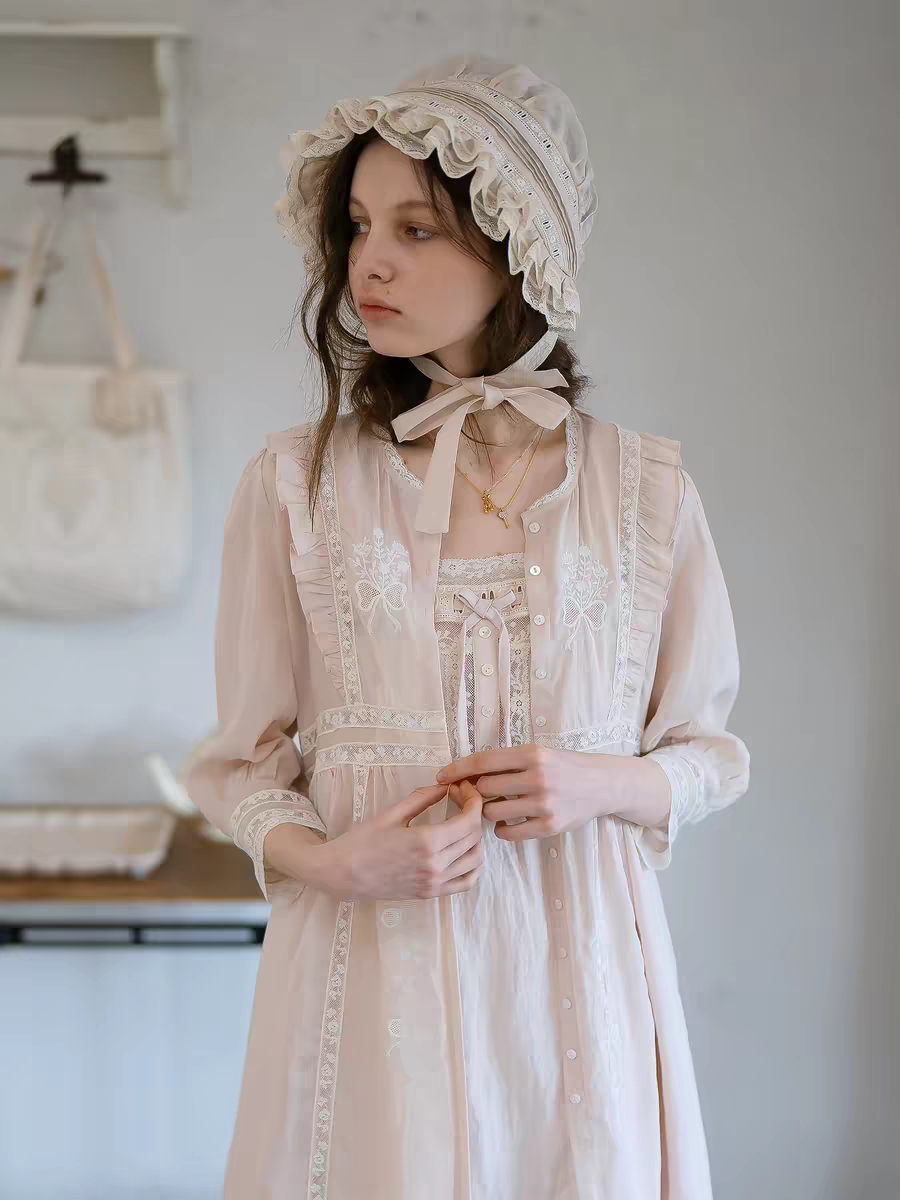 Kissgarnet. Original Design Embroidered Cardigan-Style Overlay Dress & Lace Slip Dress Set