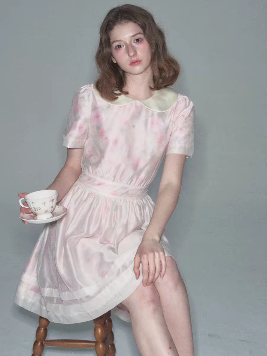 Romance Nanci. Original Design Rose Oil Painting Puff Dress with Peter Pan Collar