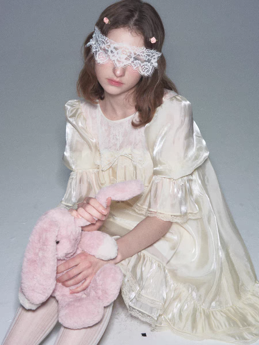Romance Nanci. Original Design Shimmer Lace Puff Sleeve Dress